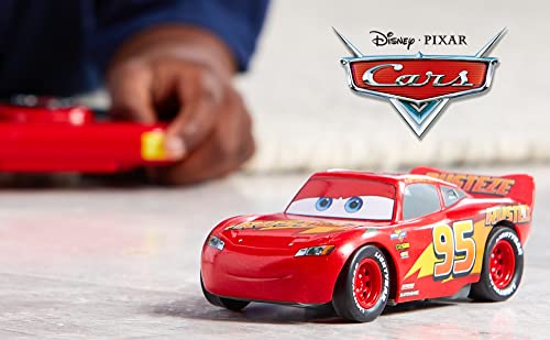 Disney Store Official Pixar Lightning McQueen Remote Control Car, Pixar Cars, 15cm/6'', 2.4 GHz, Moves in 4 Directions, Enjoy Hours of Fun, Suitable for Ages 3+