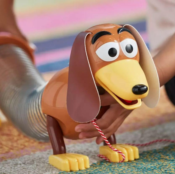 Disney Store Official Slinky Dog Talking Action Figure, Toy Story, 27cm/11”, Soft-feel Ears and Spring Body that Stretches, Speaks Over 15 Film Phrases, Suitable for Ages 3+