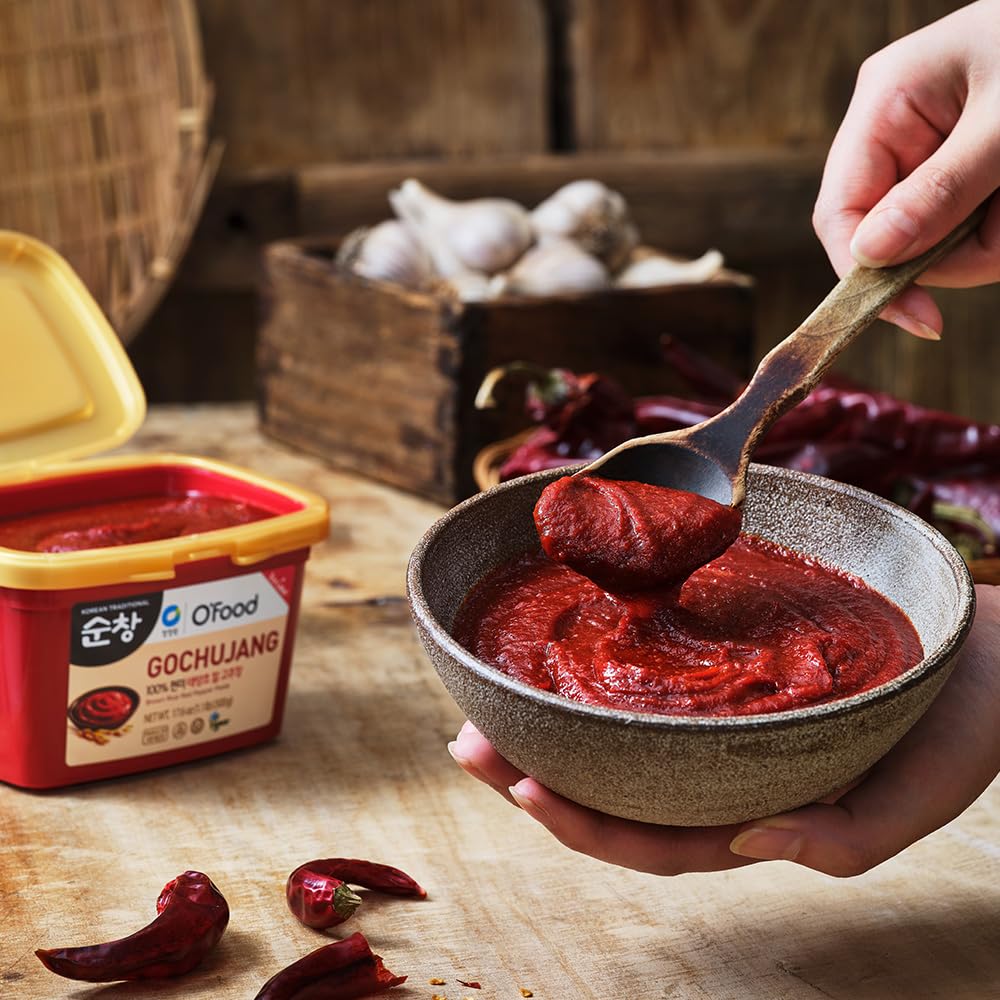 Chung Jung One Gochujang Hot Red Pepper Paste 500 g