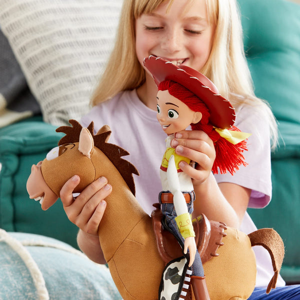 Disney Store Official Bullseye Interactive Talking Action Figure from Toy Story, 42cm/16.5”, Soft-Feel Fabric, Features Sounds and Phrases, Interacts with Other Figures and Toys, Suitable for Ages 3+